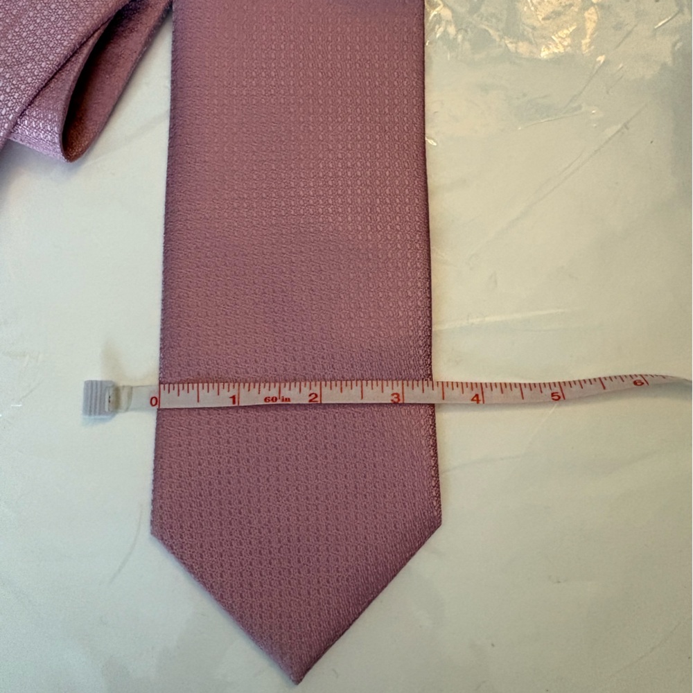 Pink Tie - Picture 3 of 3
